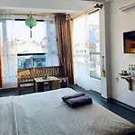 Mochi Homestay